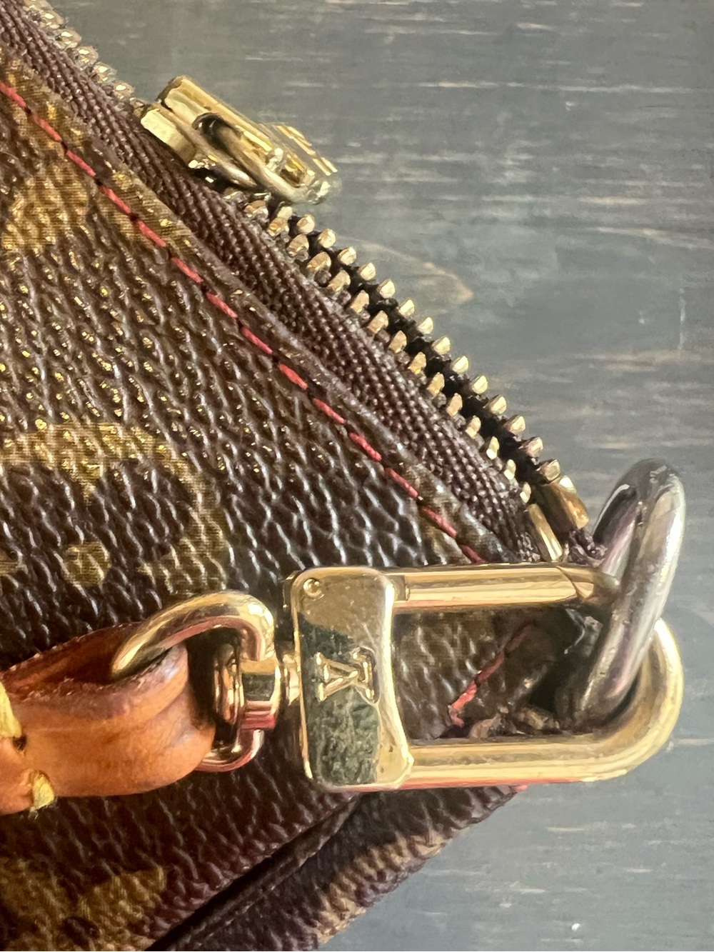 Louis Vuitton LV x Takashi Murakami Monogram Cherry Pochette Accessoire 🔥🔥 - Picture 8 of 15